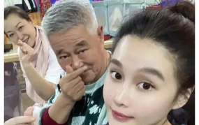 娱乐圈大瓜怎么吃,轻松解锁明星八卦美食之旅